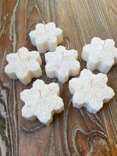 Load image into Gallery viewer, Christmas Crystal Snowflake Candles