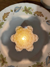 Load image into Gallery viewer, Christmas Crystal Snowflake Candles