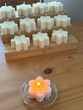 Load image into Gallery viewer, Christmas Crystal Snowflake Candles
