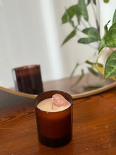 Load image into Gallery viewer, Love - Rose Quartz &amp; Rose - Crystal Chakra Candle (30cl)
